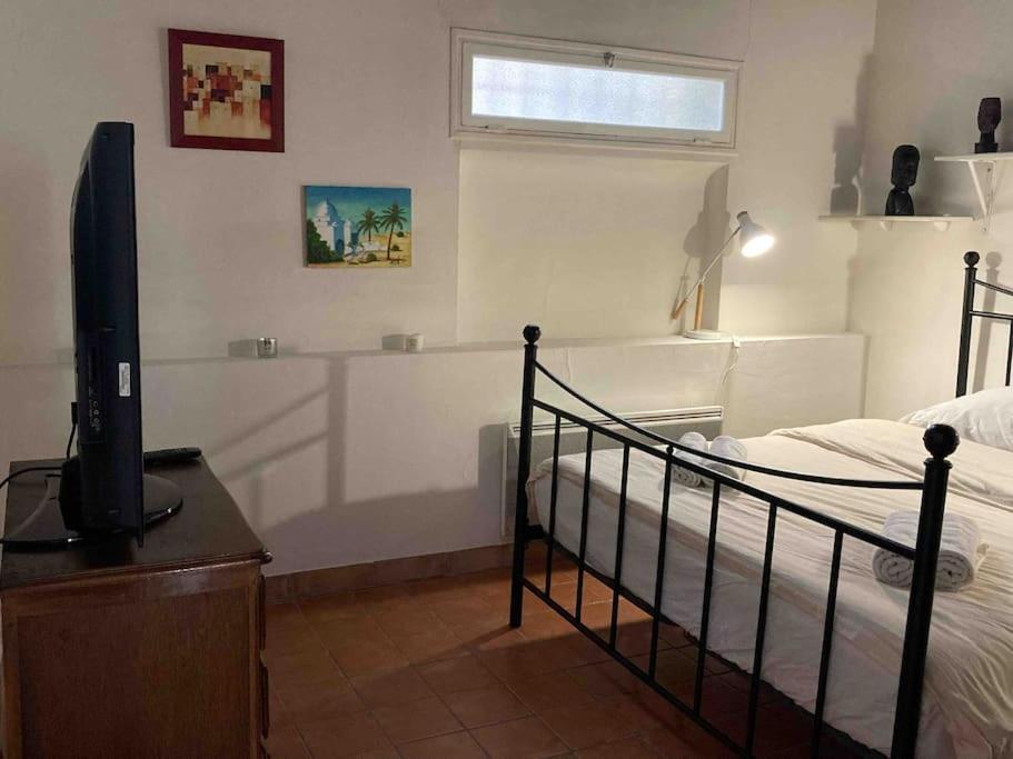 Appartement Avec Deux Chambres Centre Ville Aixois Aix-en-Provence Esterno foto