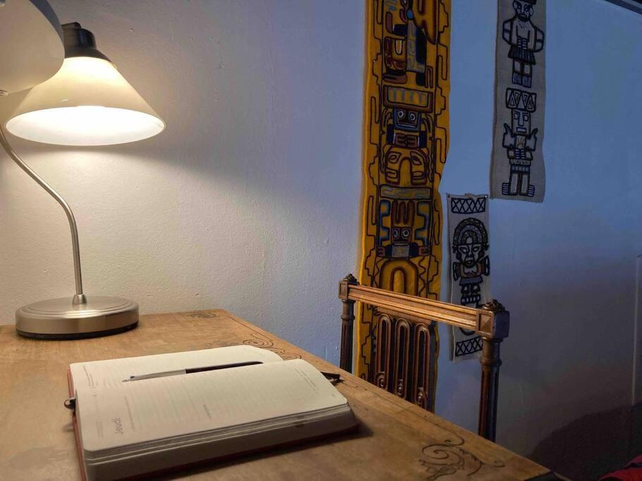 Appartement Avec Deux Chambres Centre Ville Aixois Aix-en-Provence Esterno foto