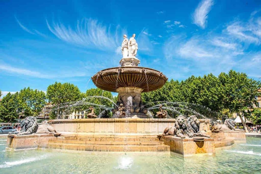 Appartement Avec Deux Chambres Centre Ville Aixois Aix-en-Provence Esterno foto